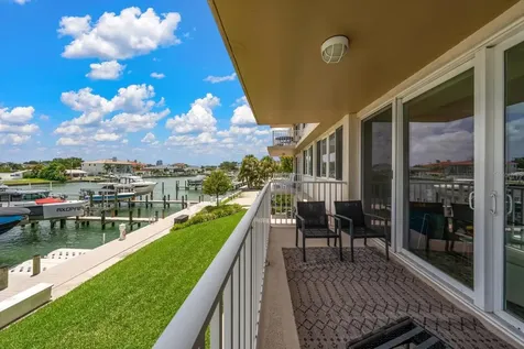 223 Island Way Clearwater Beach FL 33767