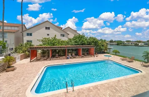 223 Island Way Clearwater Beach FL 33767