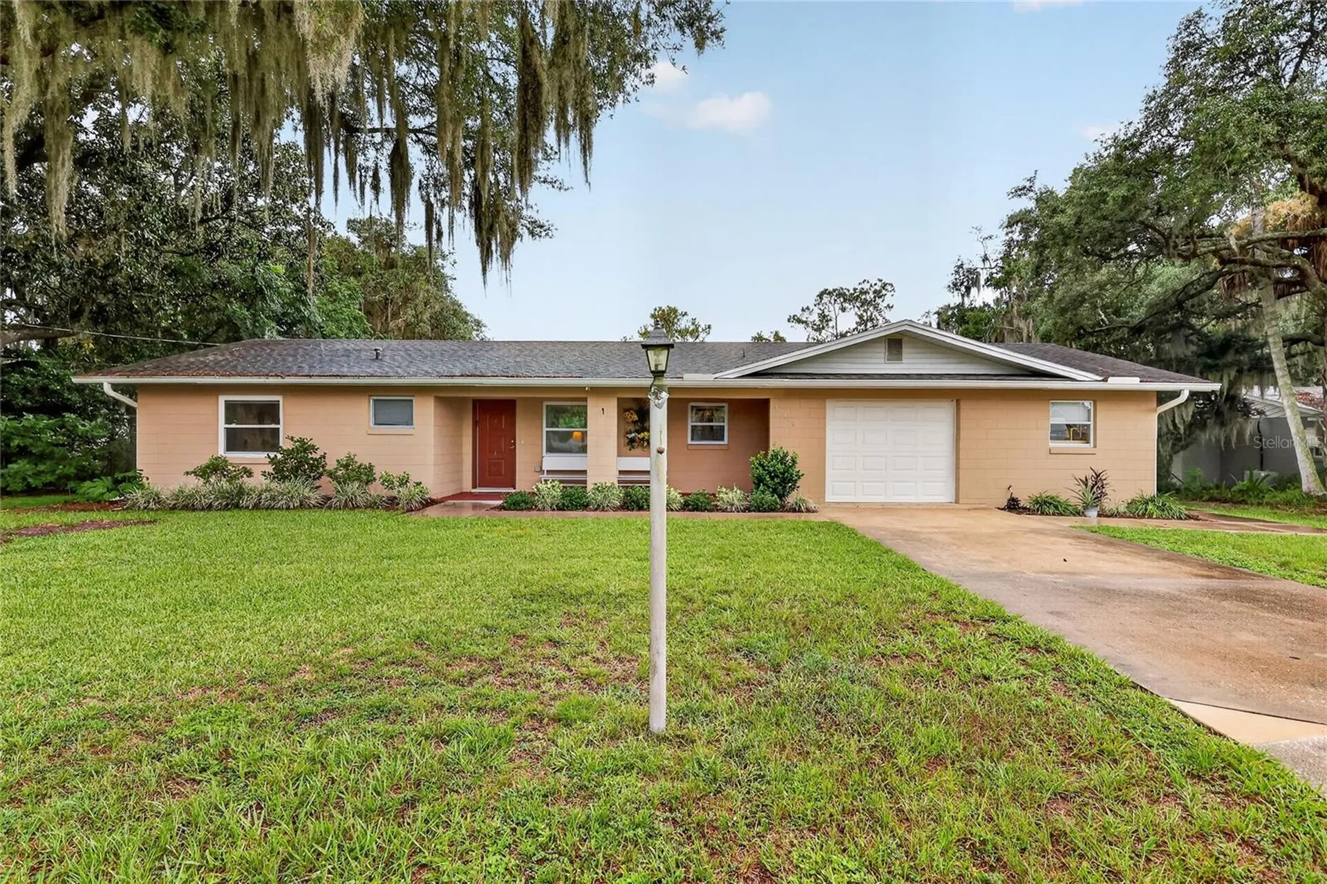 37414 Turner Drive Umatilla FL 32784