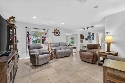 37414 Turner Drive Umatilla FL 32784