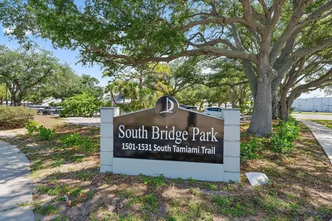 1521 Tamiami Trail S Venice FL 34285