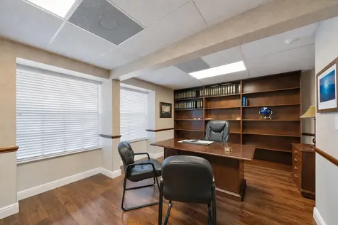 1521 Tamiami Trail S Venice FL 34285