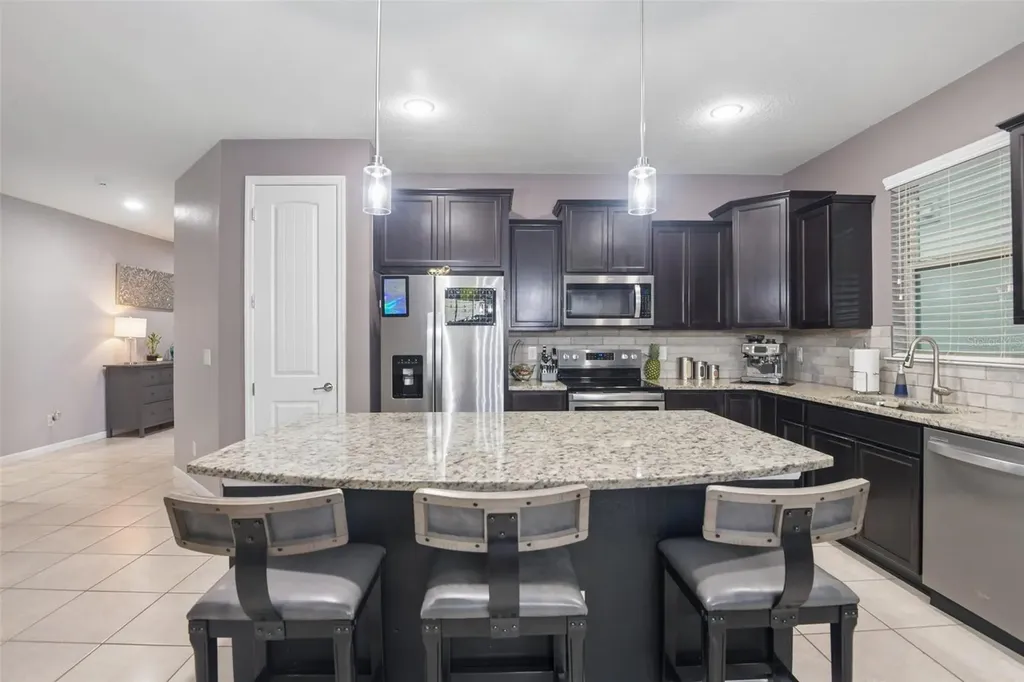 5319 Fallen Leaf Drive Riverview FL 33578
