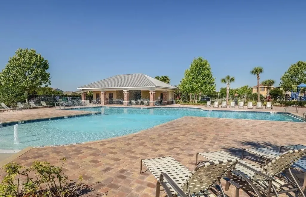 5319 Fallen Leaf Drive Riverview FL 33578
