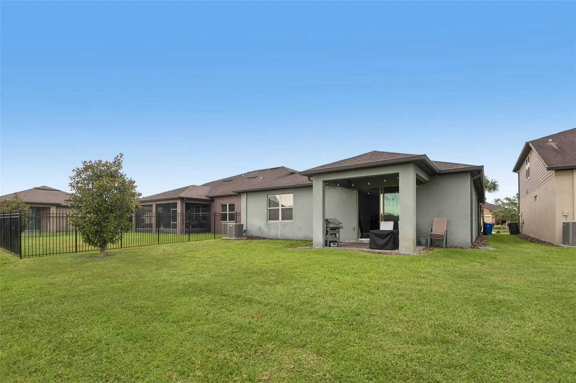 5319 Fallen Leaf Drive Riverview FL 33578