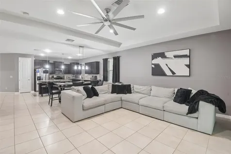 5319 Fallen Leaf Drive Riverview FL 33578