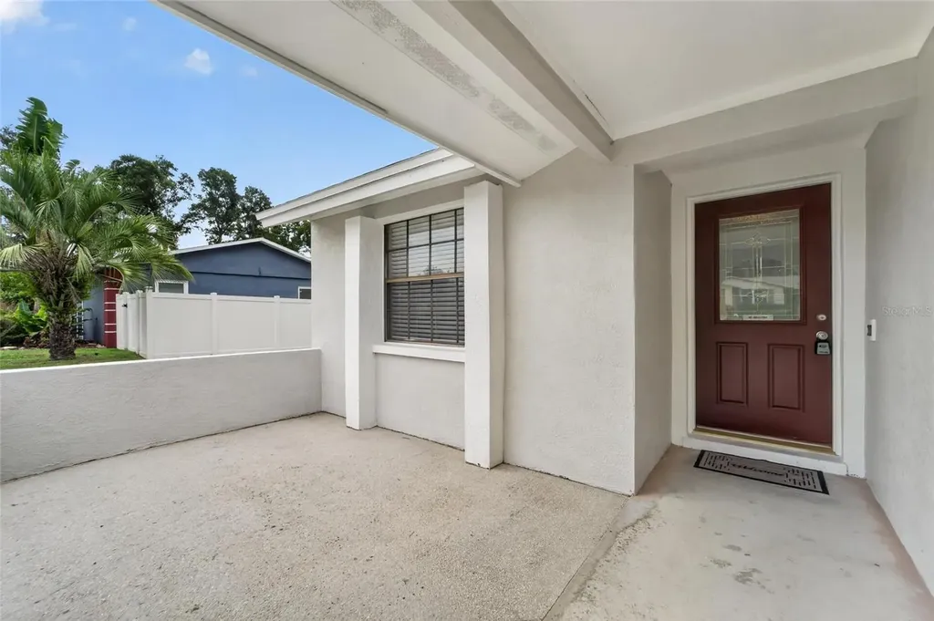 3414 King George Lane Seffner FL 33584