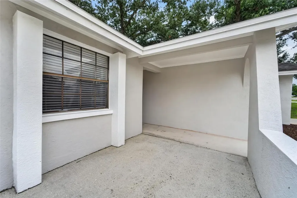 3414 King George Lane Seffner FL 33584