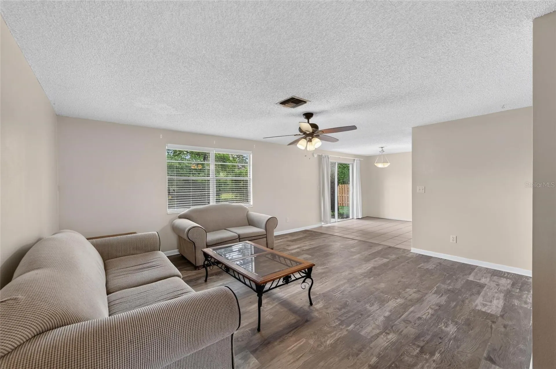 3414 King George Lane Seffner FL 33584
