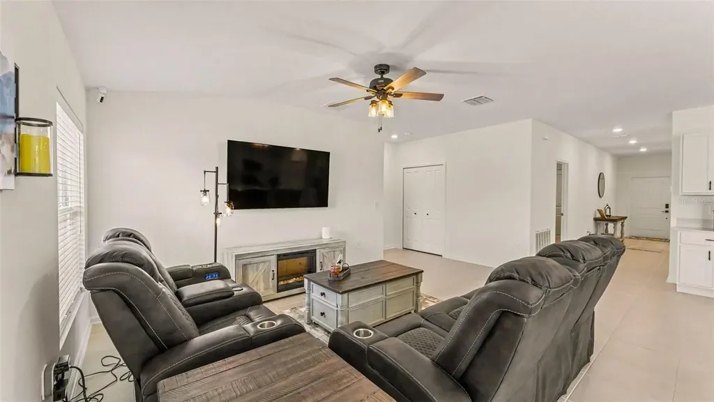 3012 Totem Road Eagle Lake FL 33839