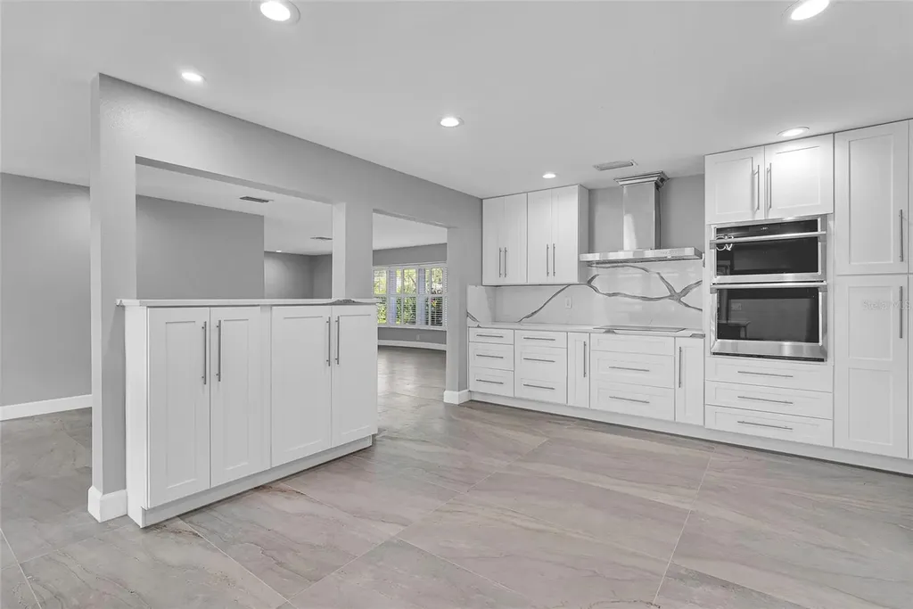 3944 Doral Drive Tampa FL 33634