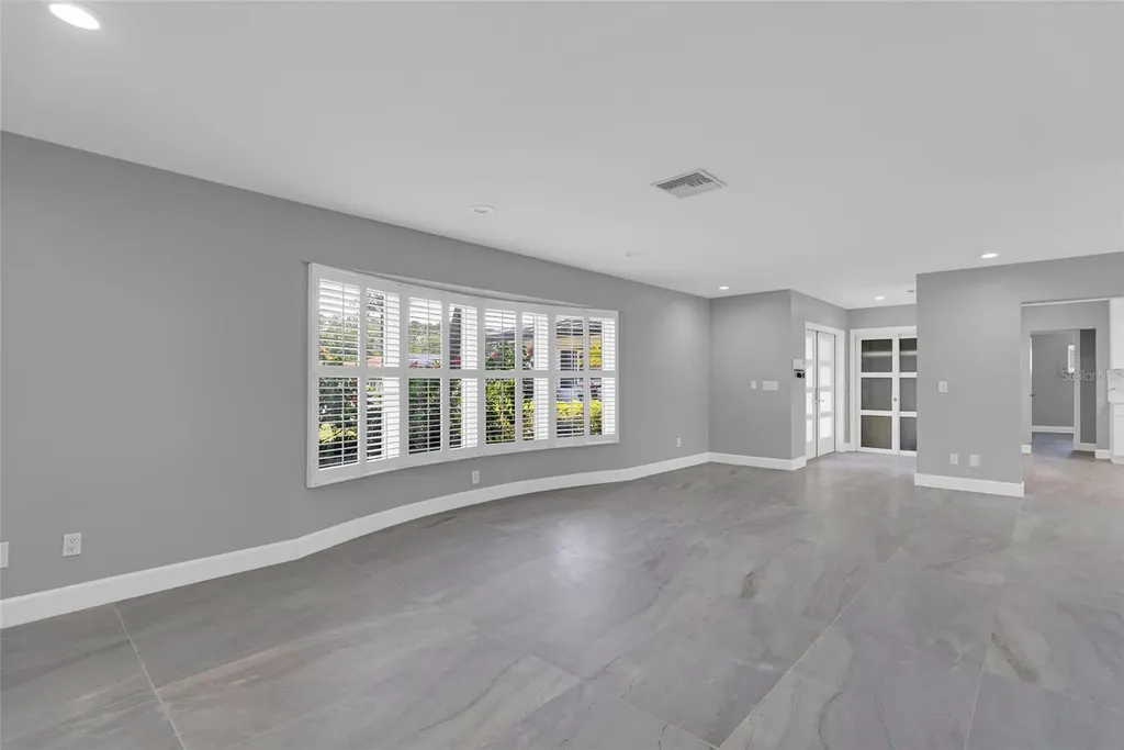 3944 Doral Drive Tampa FL 33634