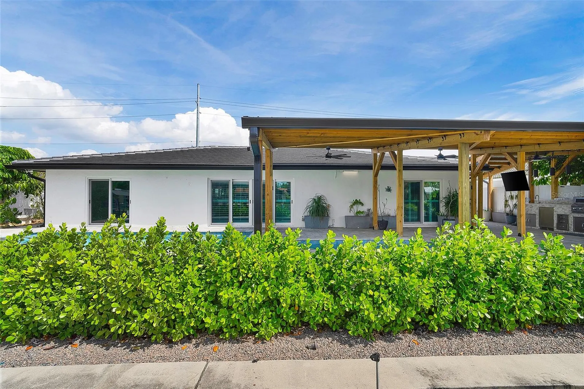 3944 Doral Drive Tampa FL 33634