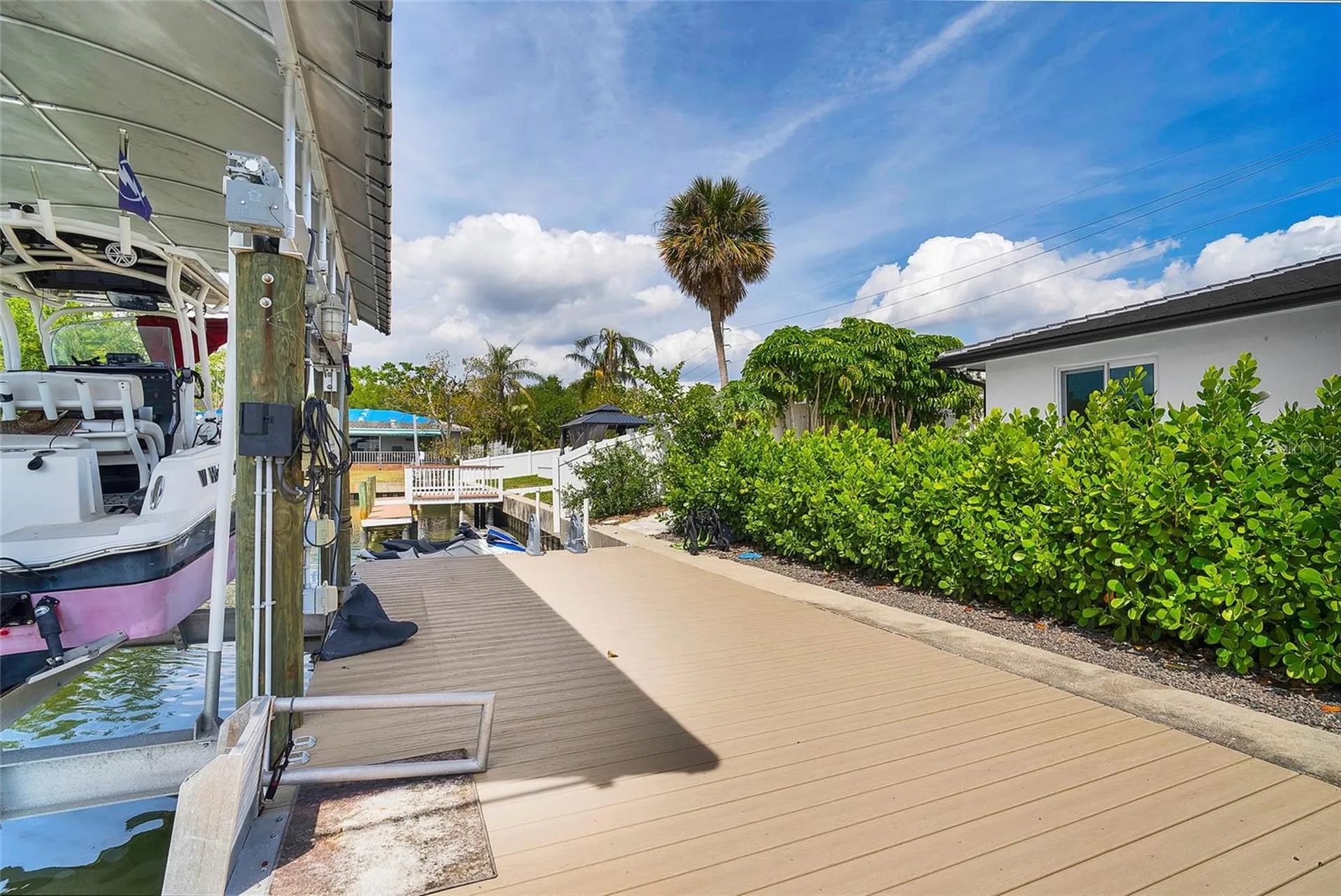 3944 Doral Drive Tampa FL 33634