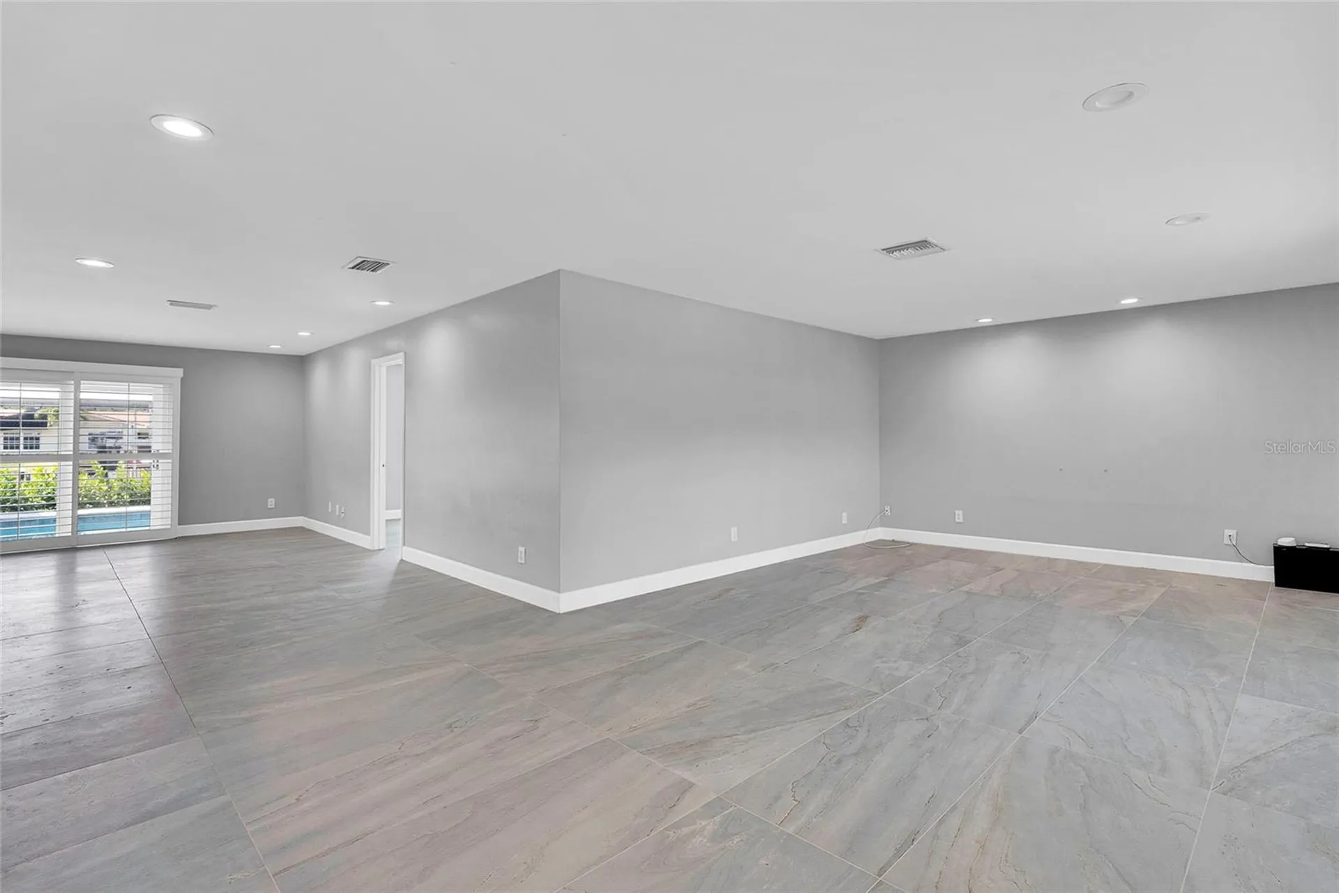 3944 Doral Drive Tampa FL 33634