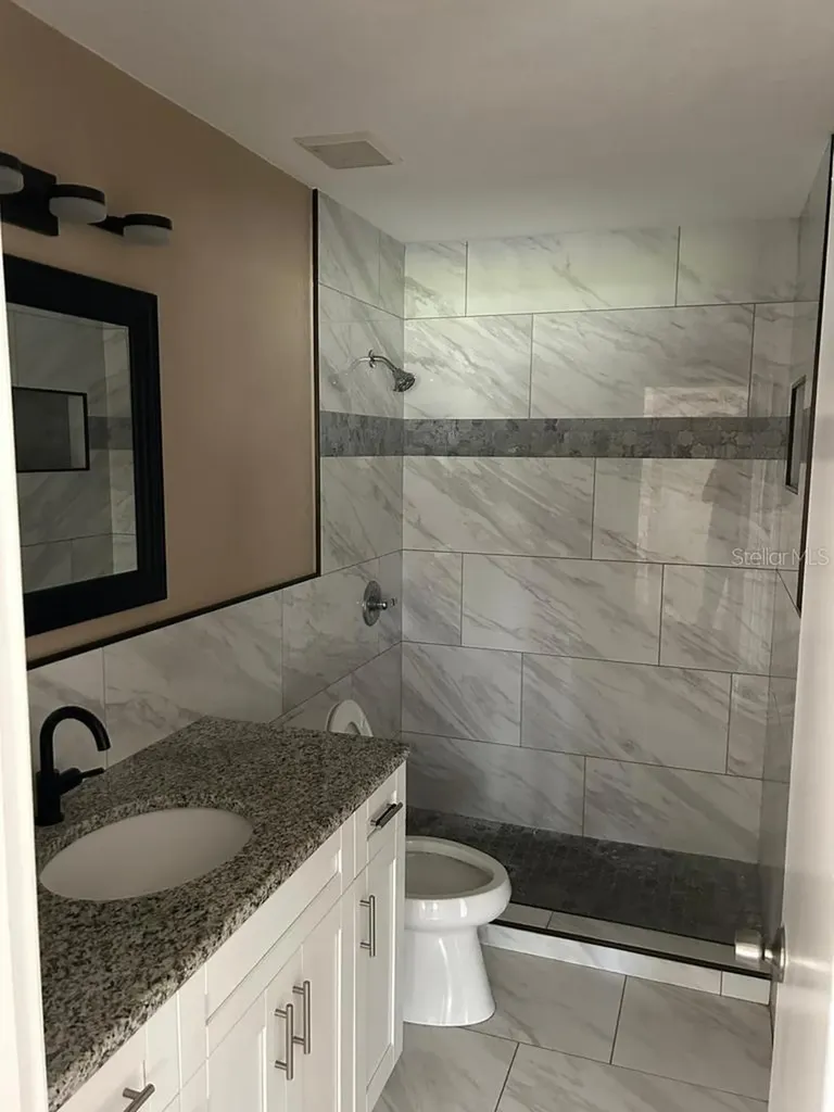 222 Carpenters Way Lakeland FL 33805