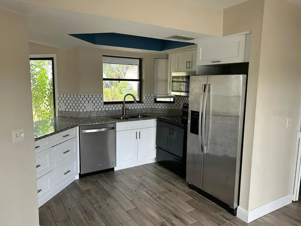 222 Carpenters Way Lakeland FL 33805