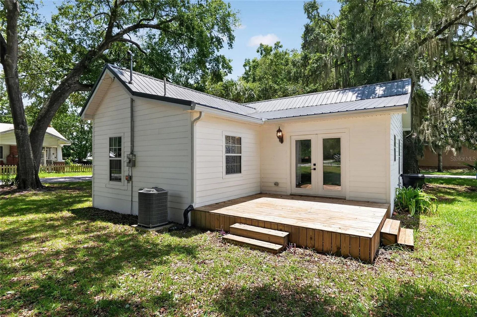 220 NE 1st Avenue Williston FL 32696
