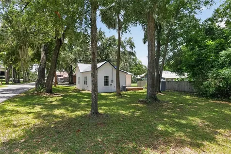 220 NE 1st Avenue Williston FL 32696