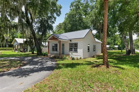 220 NE 1st Avenue Williston FL 32696