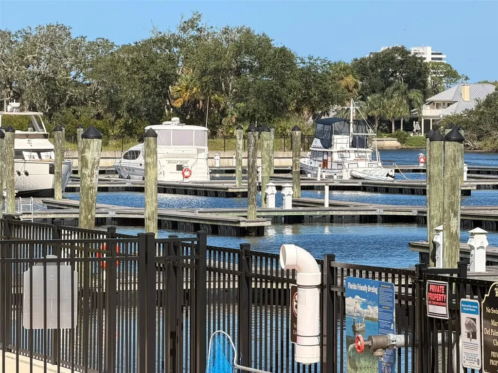 4 Menorca Way Palm Coast FL 32137