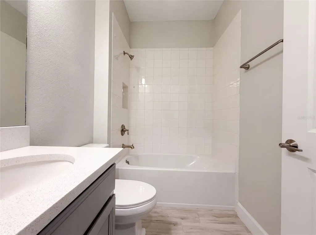4516 Crestpoint Way Palmetto FL 34221