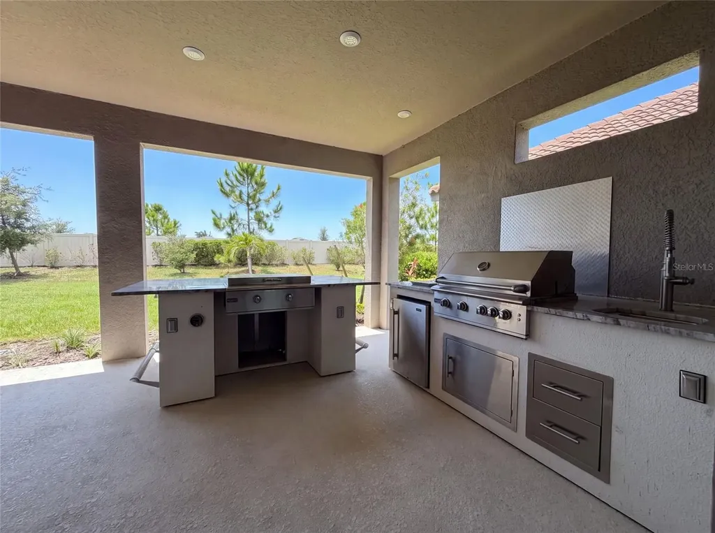 4516 Crestpoint Way Palmetto FL 34221