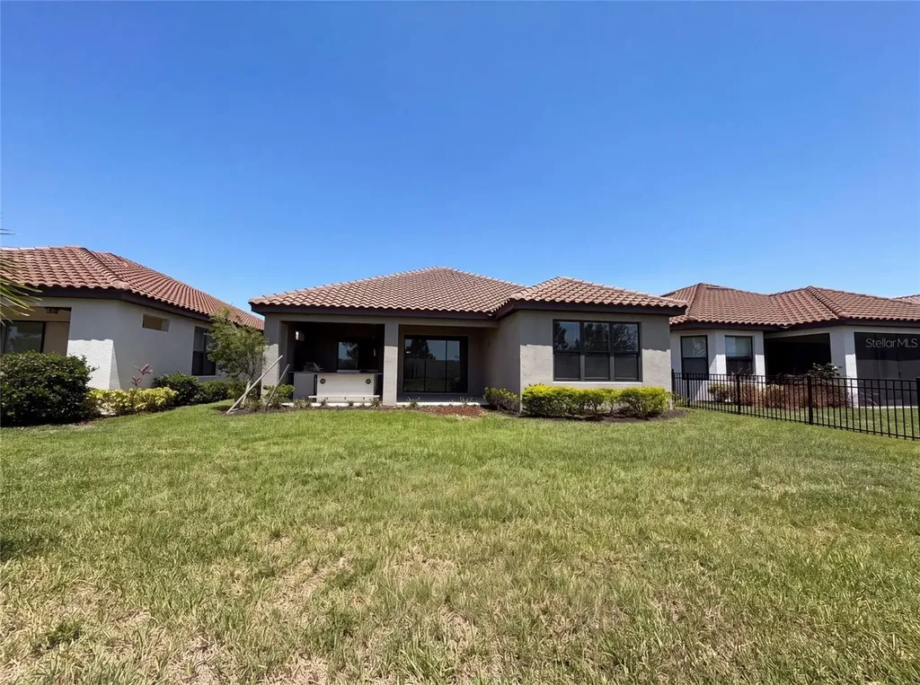 4516 Crestpoint Way Palmetto FL 34221