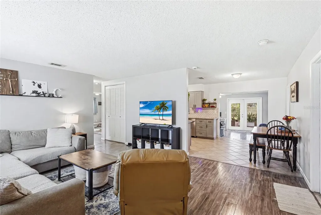 6412 2nd Avenue W Bradenton FL 34209
