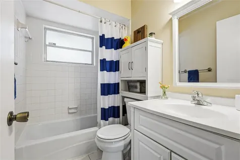 6412 2nd Avenue W Bradenton FL 34209