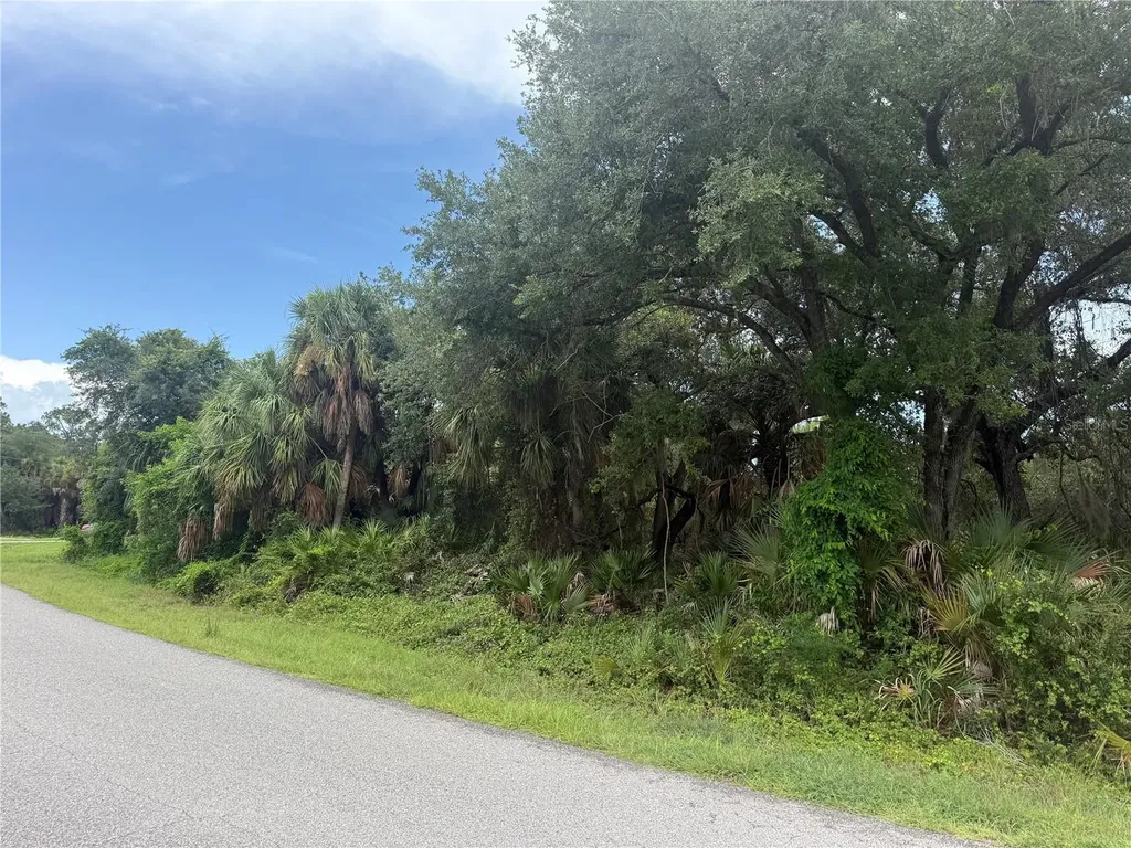 Pomona Avenue North Port FL 34288