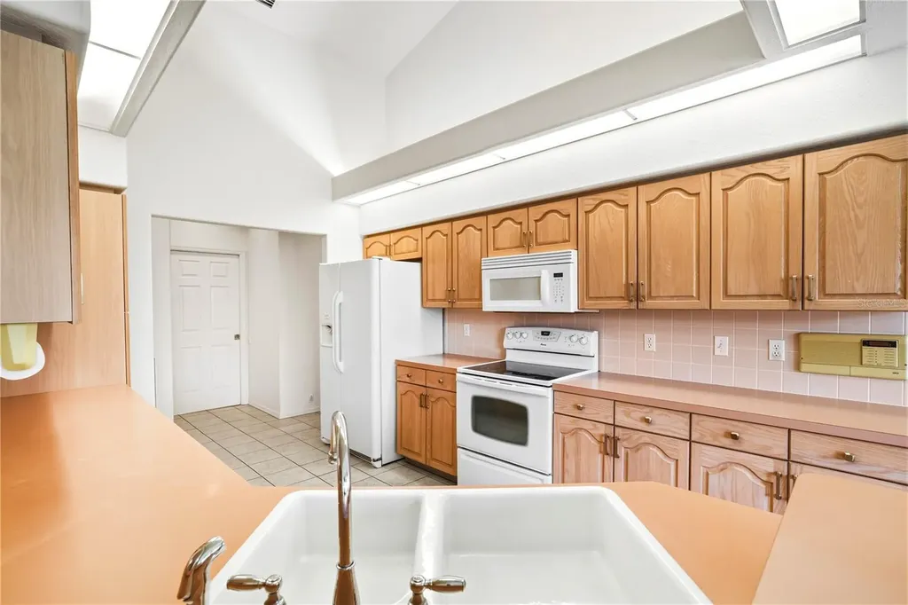 9415 Ashley Drive Weeki Wachee FL 34613