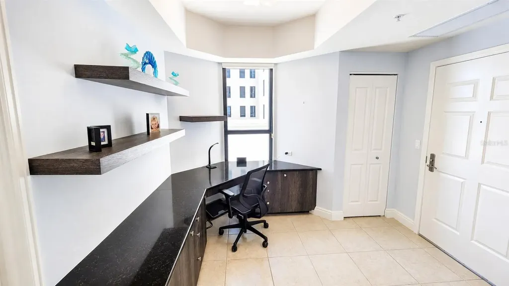 50 Central Avenue Sarasota FL 34236