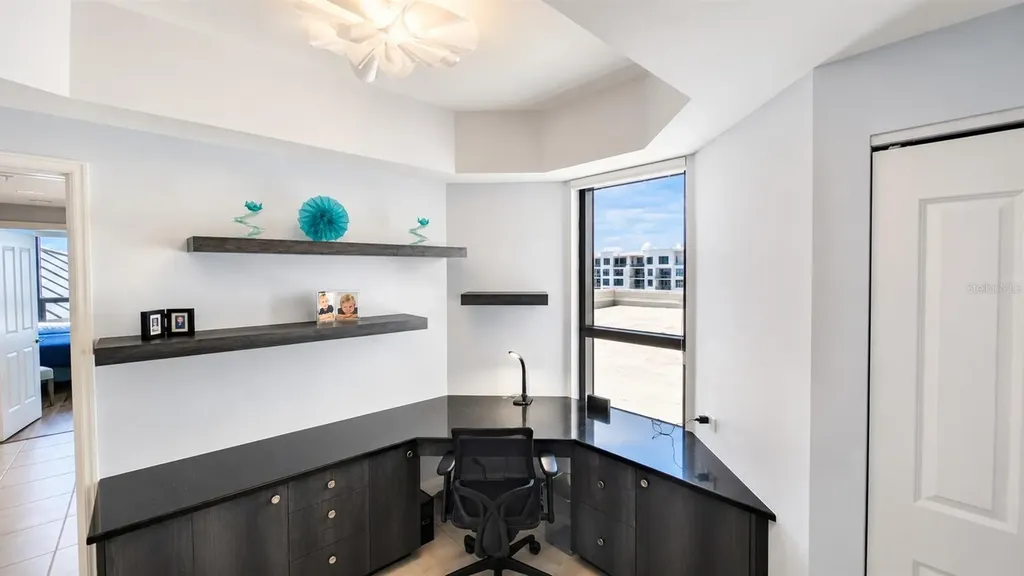 50 Central Avenue Sarasota FL 34236