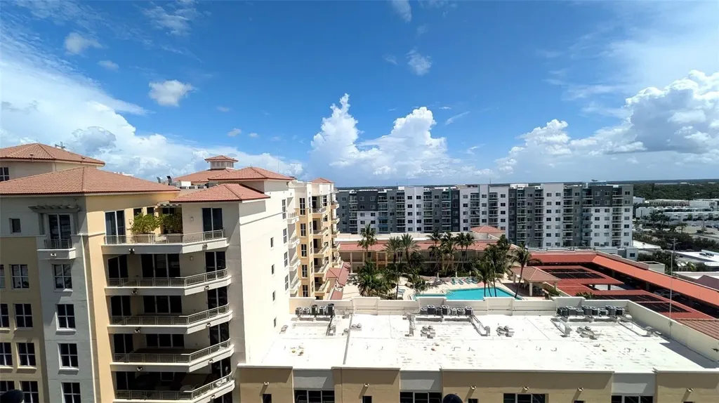 50 Central Avenue Sarasota FL 34236