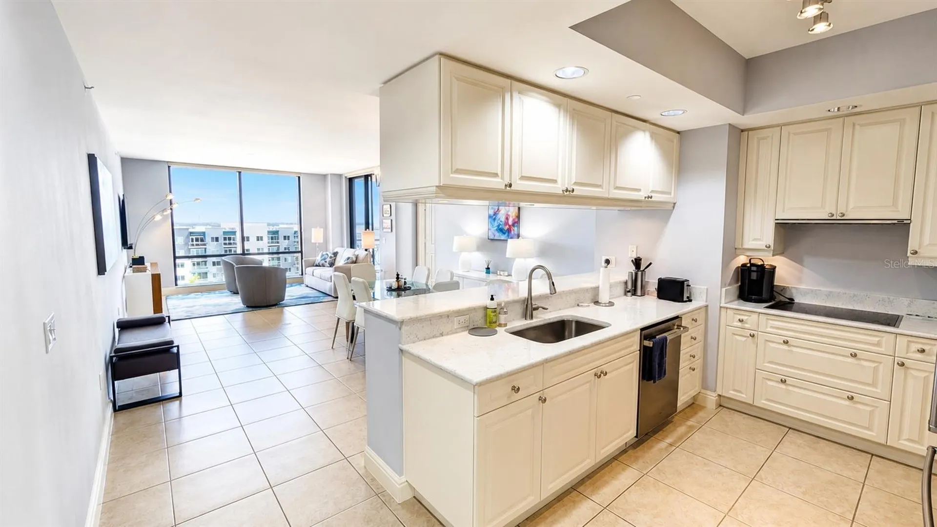 50 Central Avenue Sarasota FL 34236