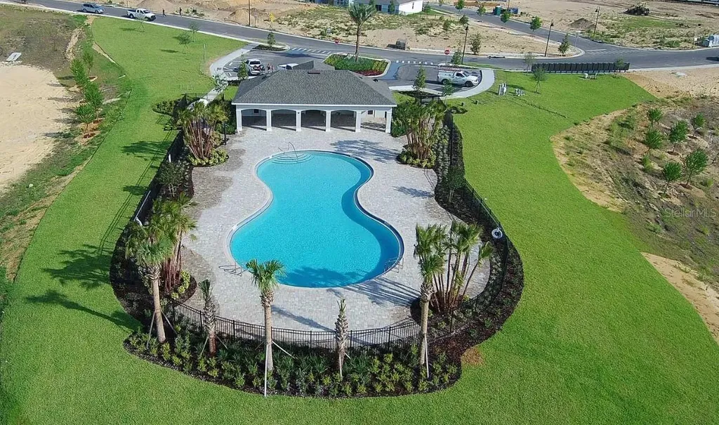 662 Fairview Avenue Haines City FL 33844