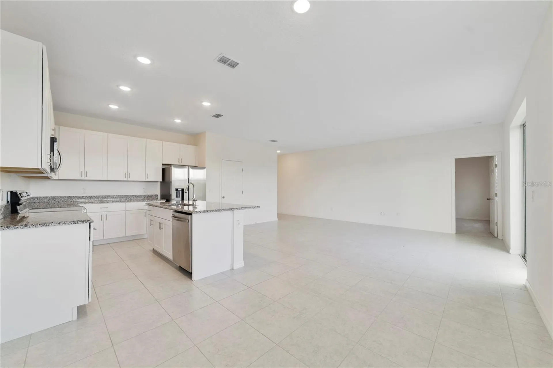 662 Fairview Avenue Haines City FL 33844
