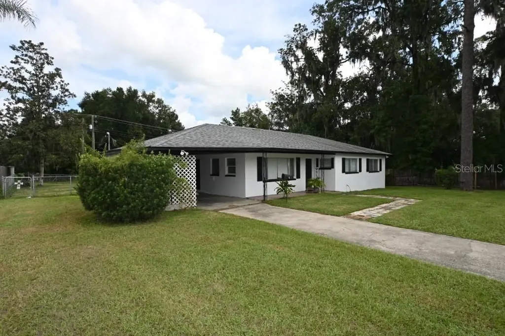 37017 Meridian Avenue Dade City FL 33525
