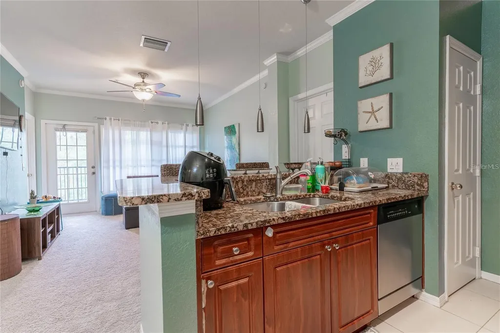 3583 Conroy Road Orlando FL 32839