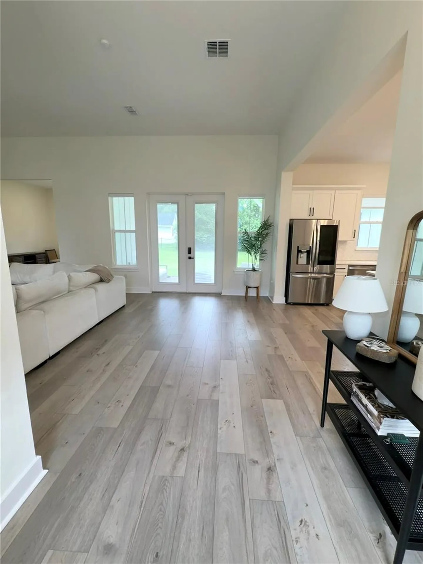 310 W Washington Avenue Lake Helen FL 32744