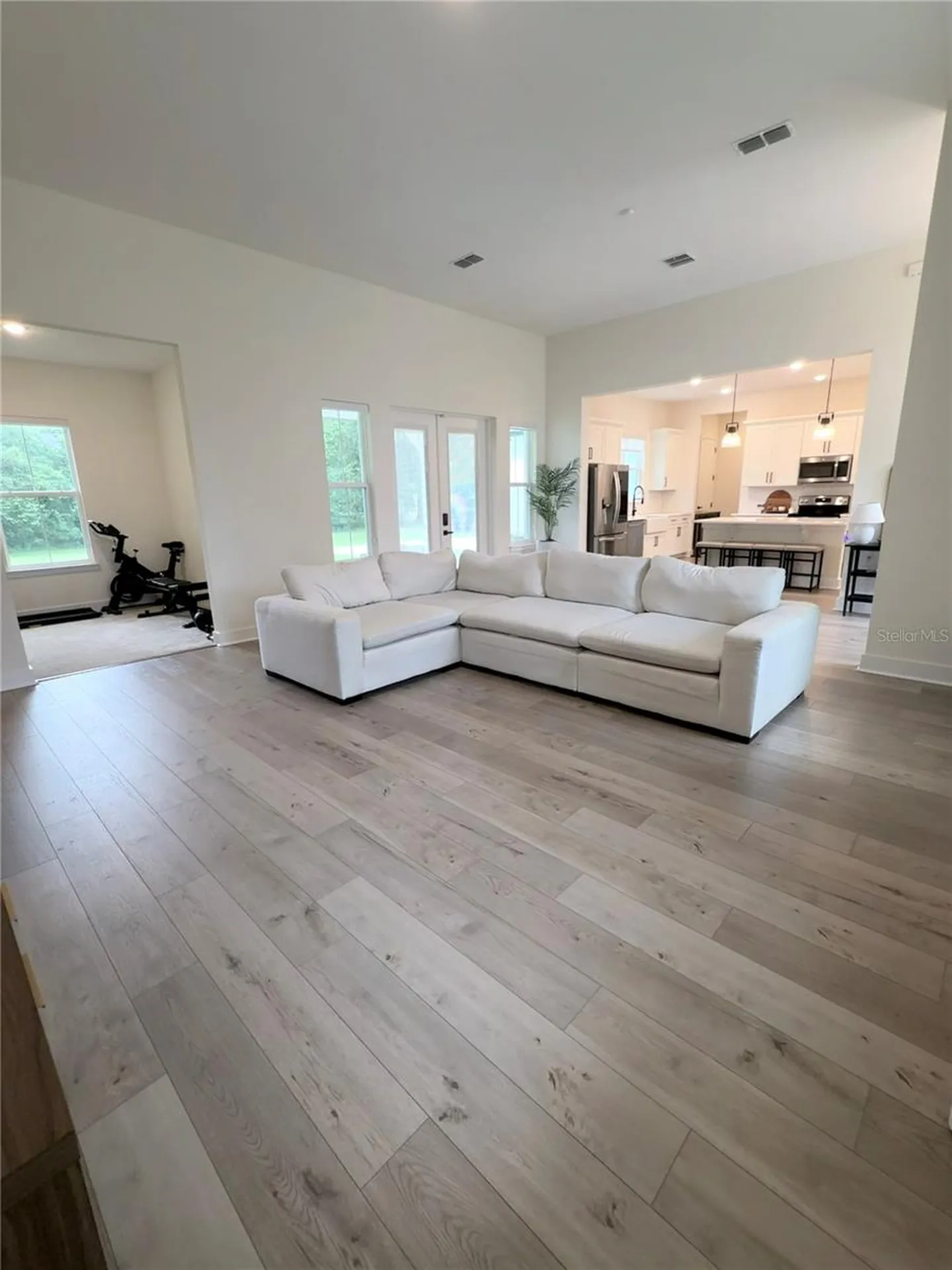 310 W Washington Avenue Lake Helen FL 32744