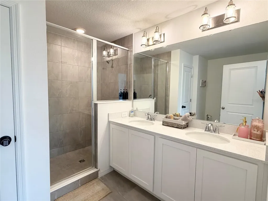 864 Longboat Drive Davenport FL 33896
