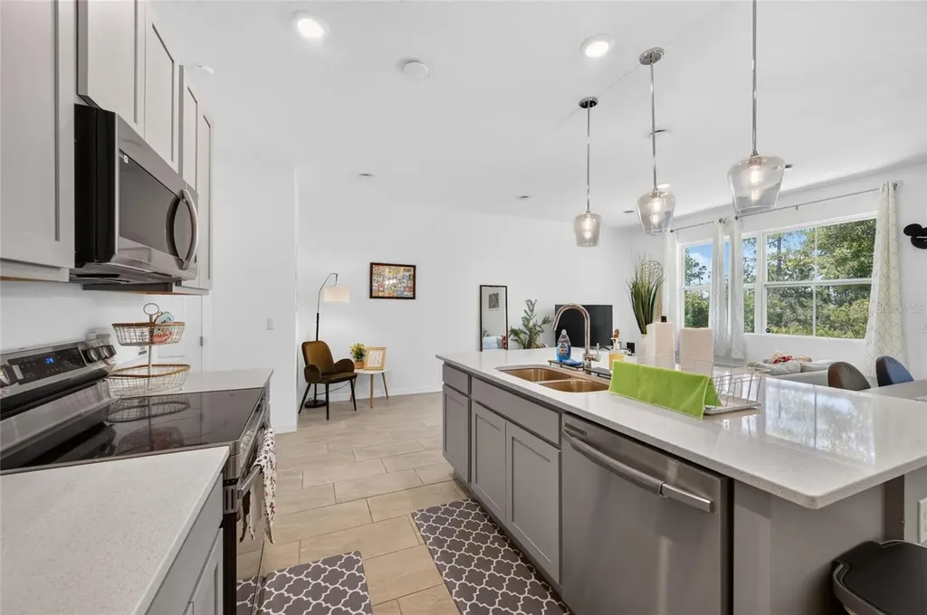 864 Longboat Drive Davenport FL 33896