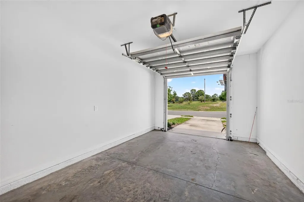864 Longboat Drive Davenport FL 33896