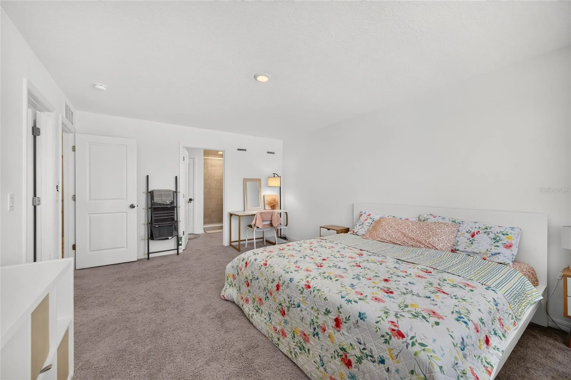 864 Longboat Drive Davenport FL 33896