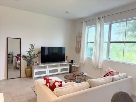 864 Longboat Drive Davenport FL 33896