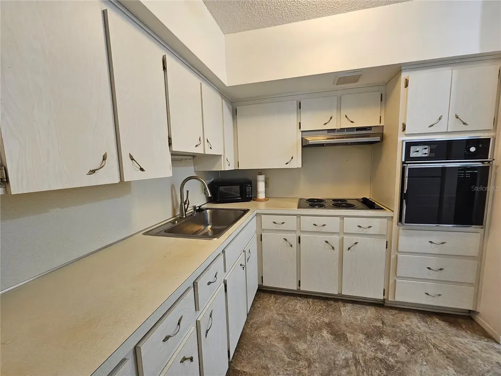 2331 Finlandia Lane Clearwater FL 33763