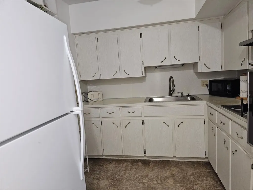 2331 Finlandia Lane Clearwater FL 33763