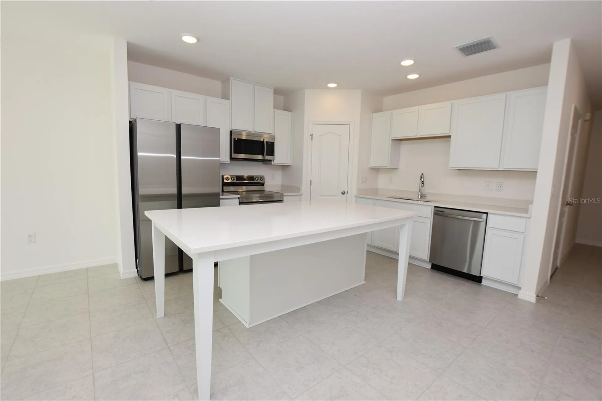 3913 Academia Avenue Lakeland FL 33803